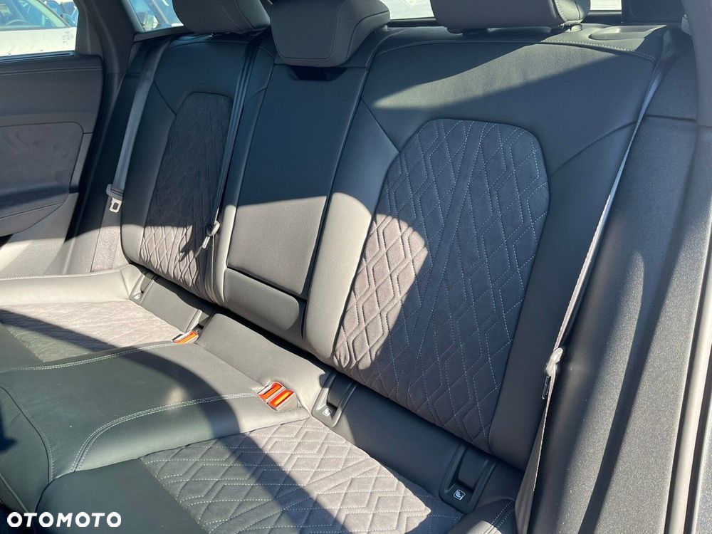 Audi A5 Limousine - 12