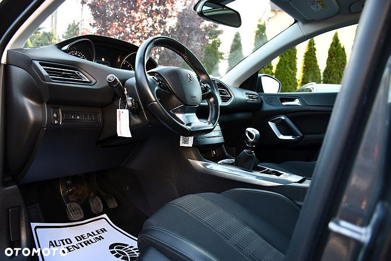 Peugeot 308 BlueHDi FAP 130 Stop & Start Allure - 9