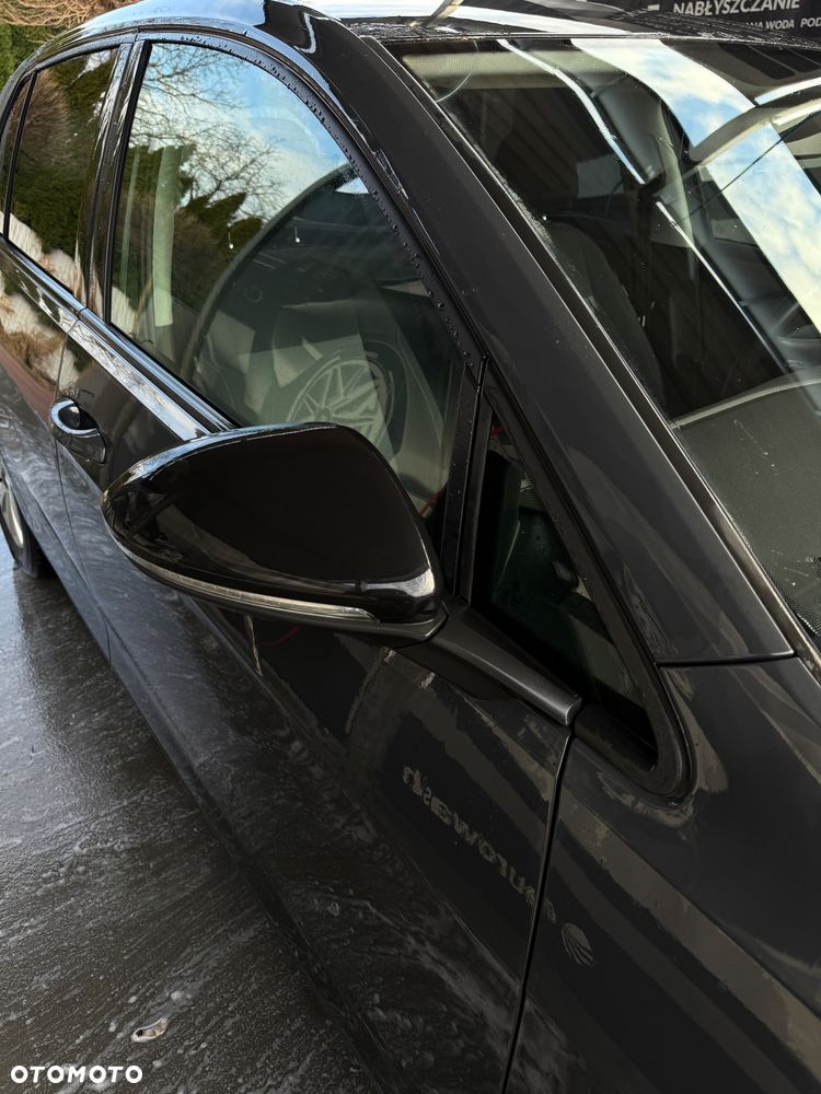 Volkswagen Golf 1.4 TSI BlueMotion Technology Cup - 23