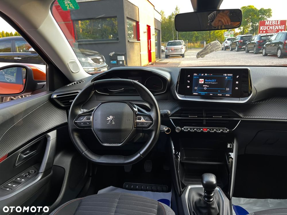 Peugeot 2008 PureTech 130 Allure - 27