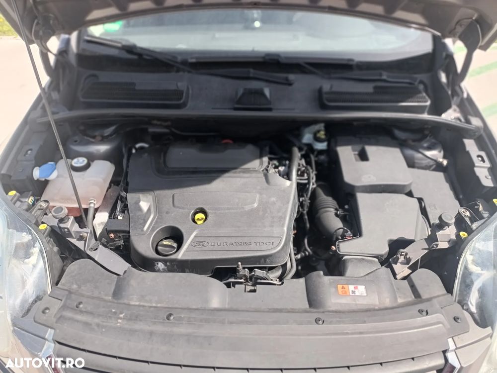 Ford Kuga 2.0 TDCi 4WD Titanium - 8