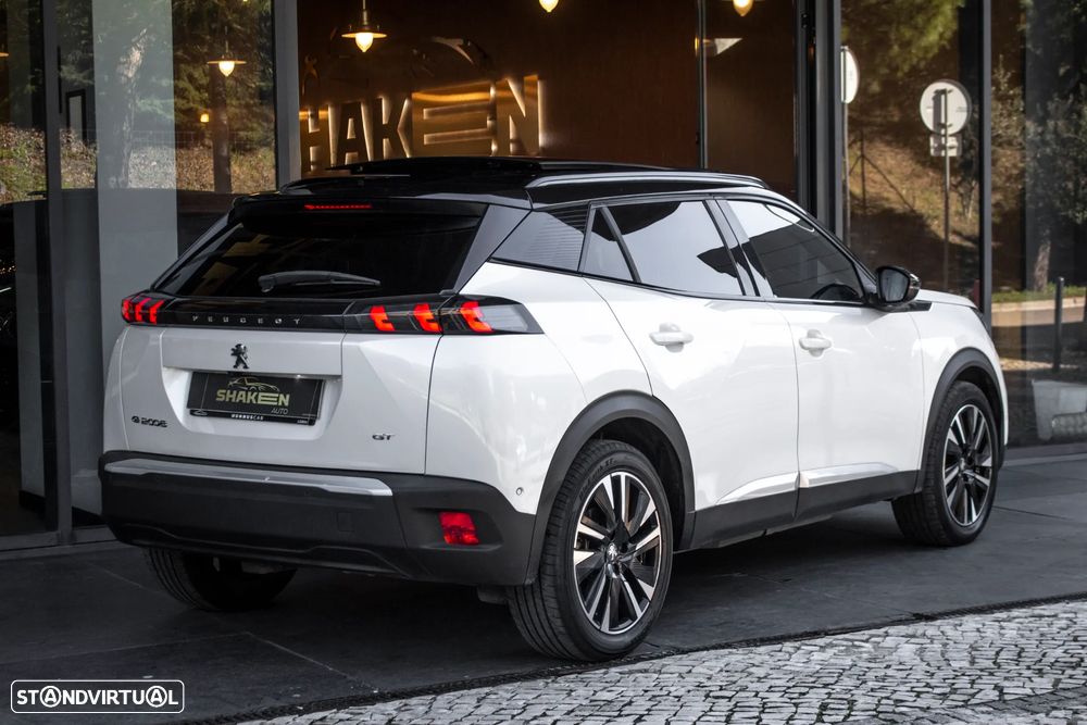 Peugeot e-2008 GT - 4