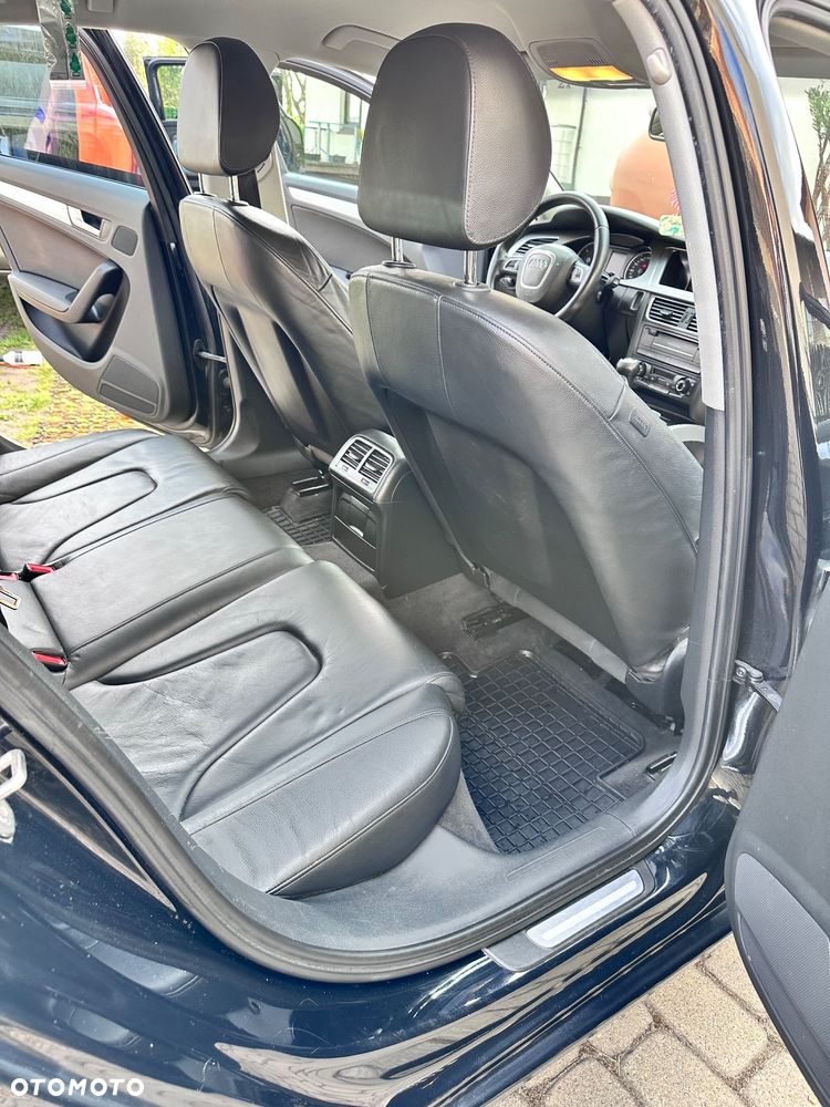 Audi A4 Avant 2.0 TDI DPF Ambiente - 13