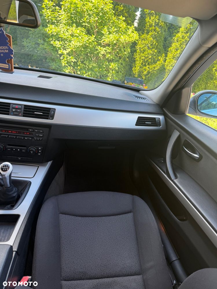 BMW Seria 3 330xd - 10