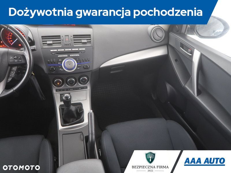 Mazda 3 - 10
