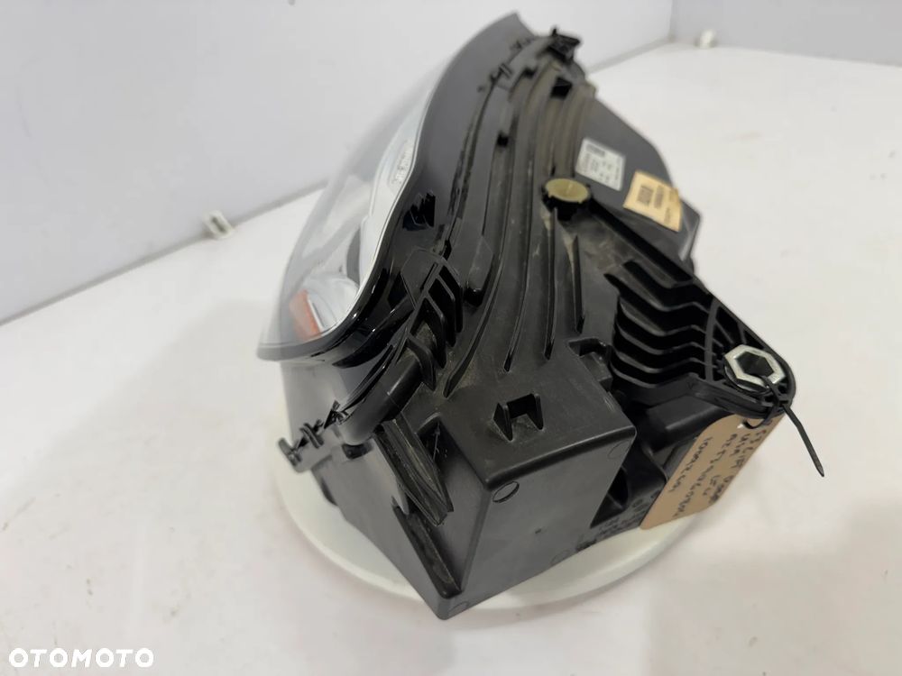 LAMPA PRZEDNIA lewa MERCEDES GLC W253 LIFT USA 2019-2022 - 8