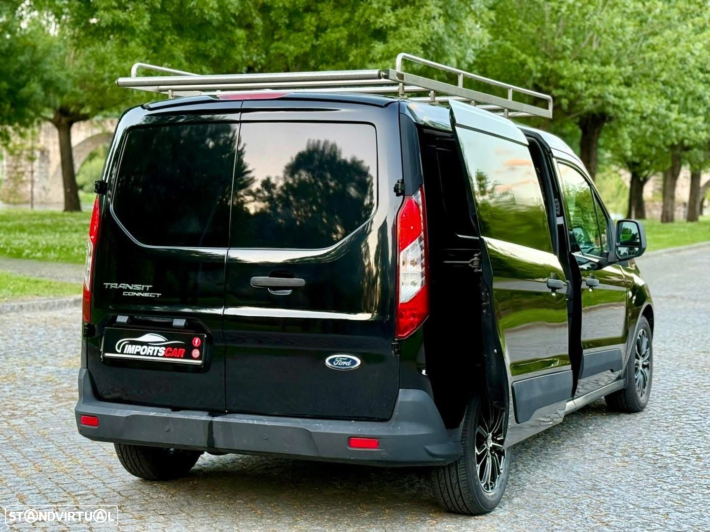 Ford Transit Connect Outro - 11