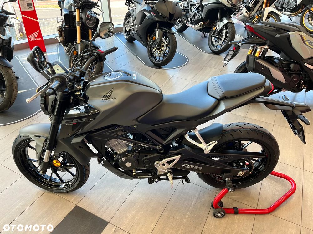 Honda CB - 18