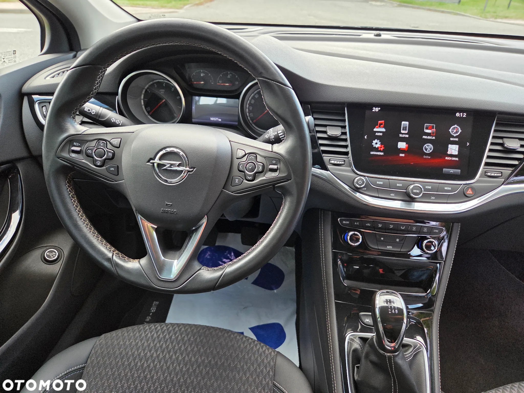 Opel Astra 1.4 Turbo Innovation - 13