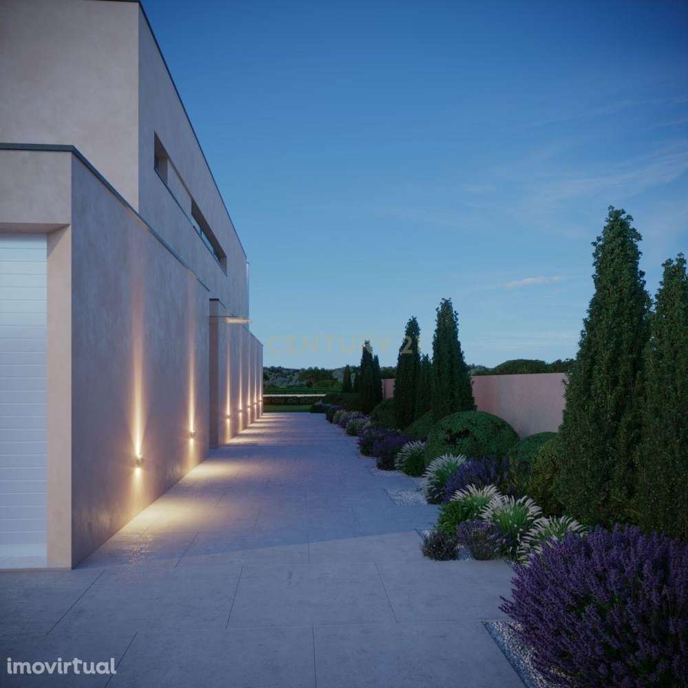 Moradia T5 de Luxo na Marisol, sustentável com Piscina e Jardim. - Grande imagem: 3/33