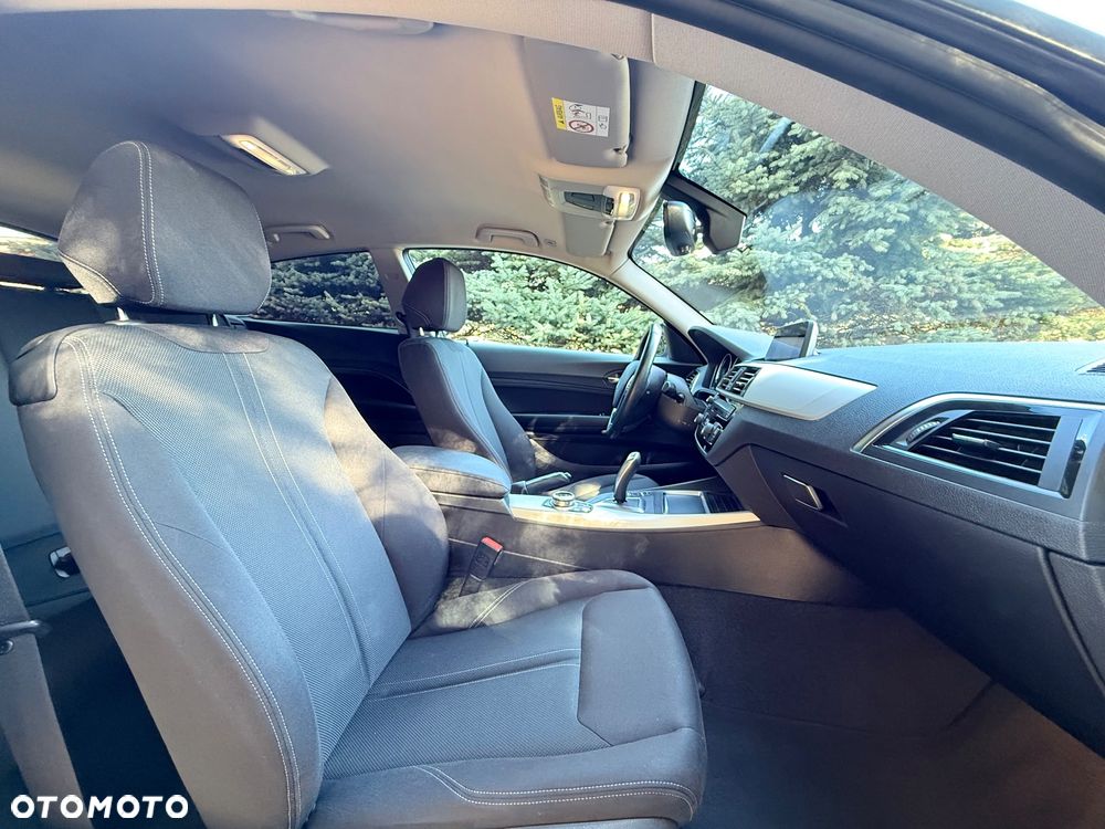 BMW Seria 1 120d xDrive Sport-Aut Sport Line - 22