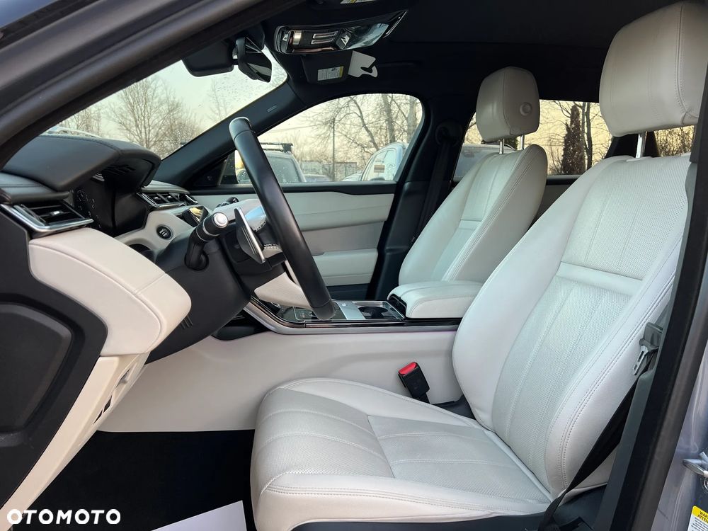Land Rover Range Rover Velar - 12