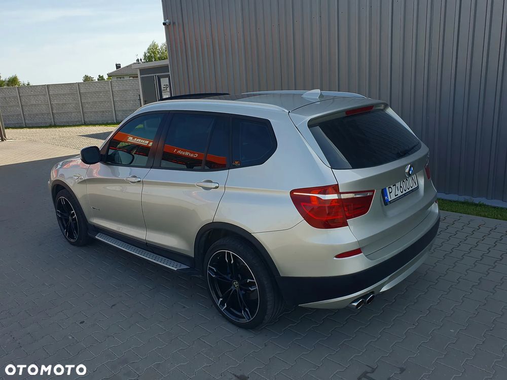 BMW X3 xDrive30d Sport-Aut - 3