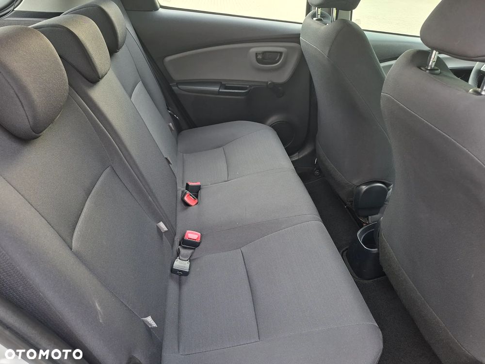 Toyota Yaris - 20