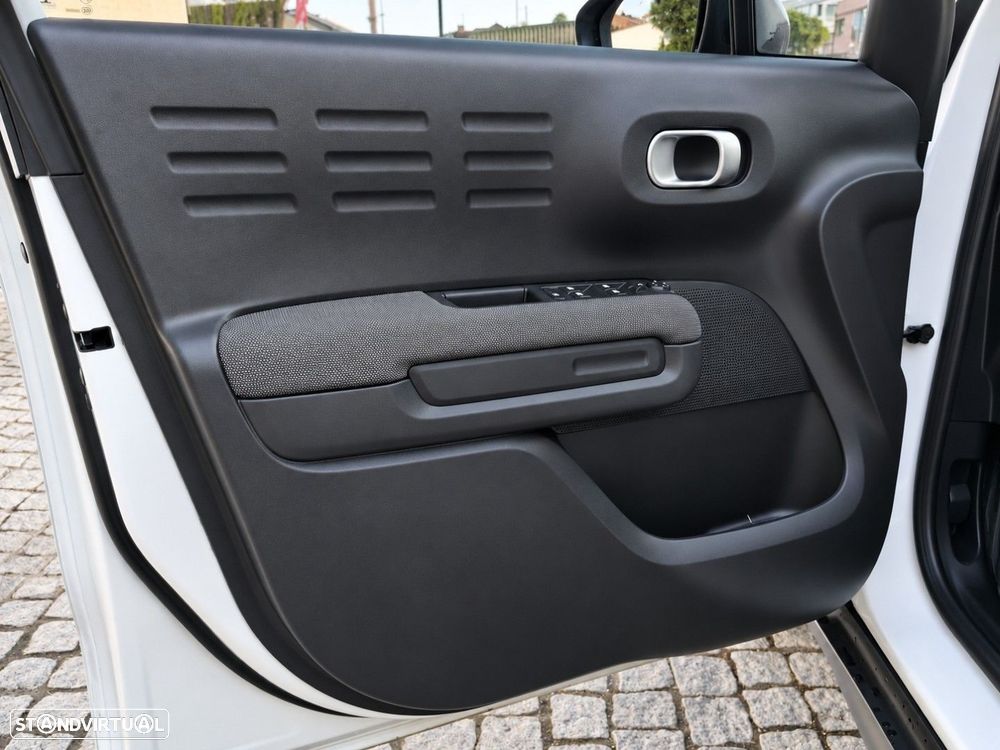 Citroën C3 Aircross 1.2 PureTech Shine Pack - 18