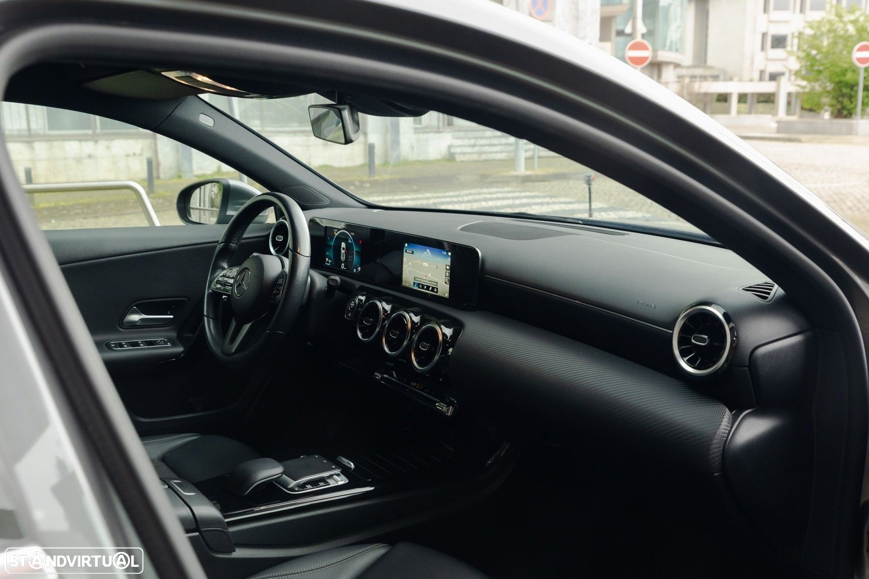 Mercedes-Benz A 180 d Style Aut. - 24
