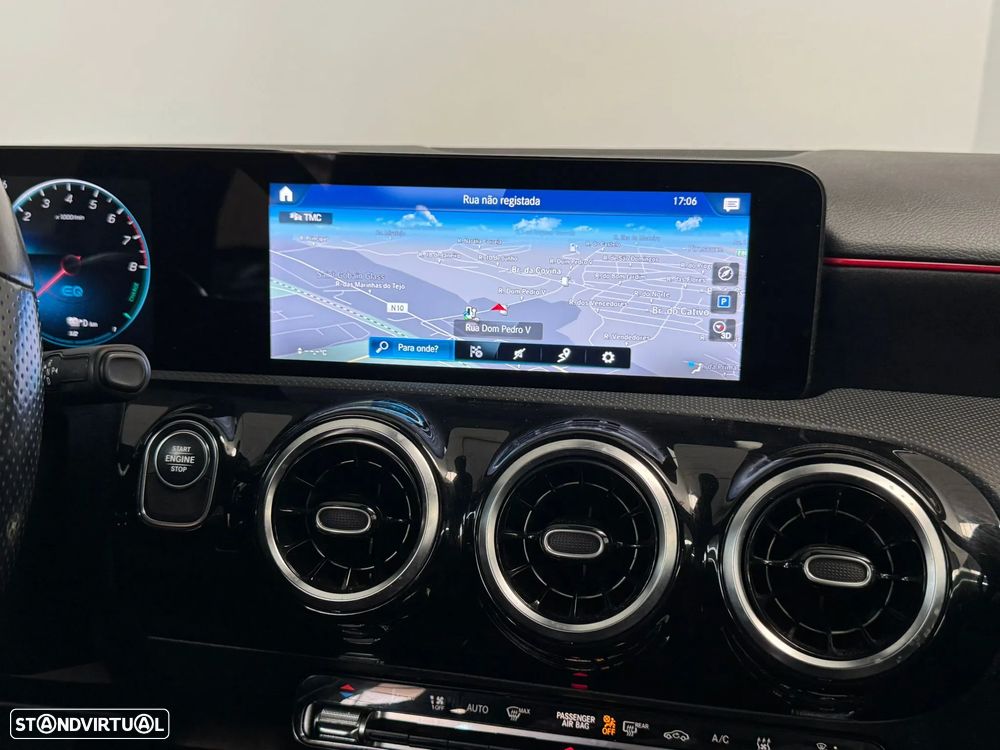 Mercedes-Benz A 250 e AMG Line - 35