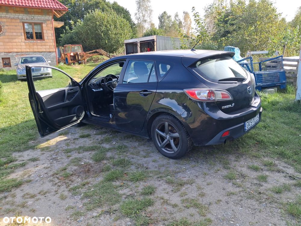 Mazda 3 1.6 CD Exclusive + - 6