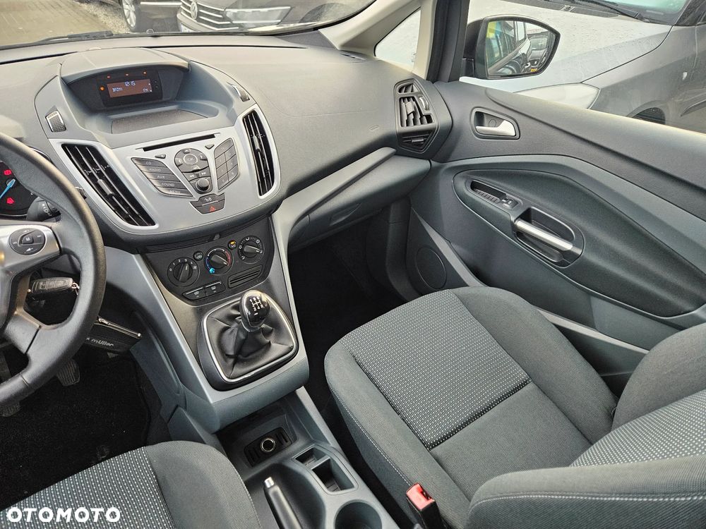 Ford Grand C-MAX 1.6 Titanium - 21