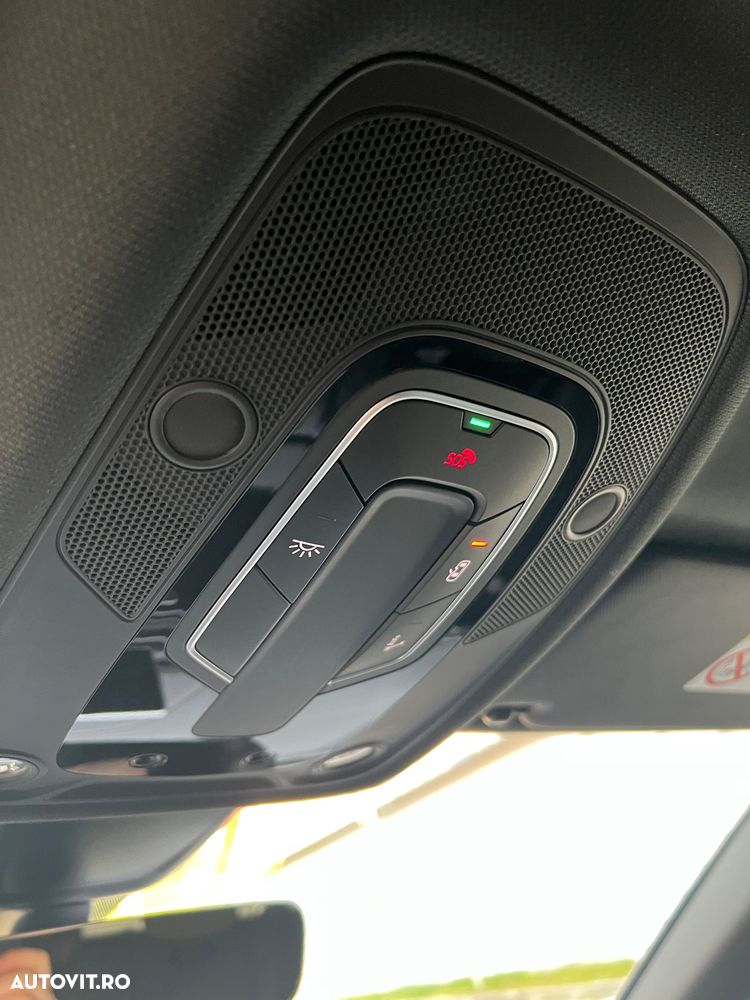 Audi A4 2.0 TDI S tronic Sport - 32