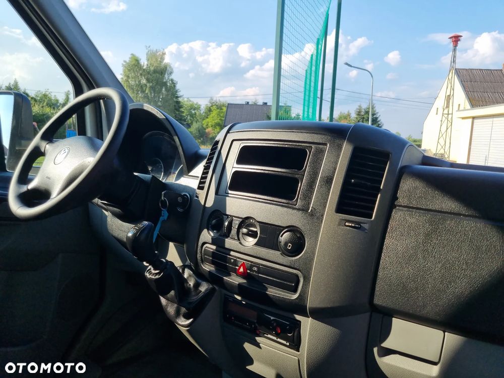 Volkswagen Crafter - 23