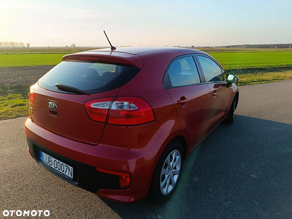 Kia Rio 1.2 Business Line - 3