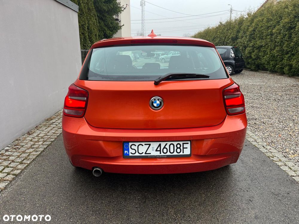 BMW Seria 1 116d - 6
