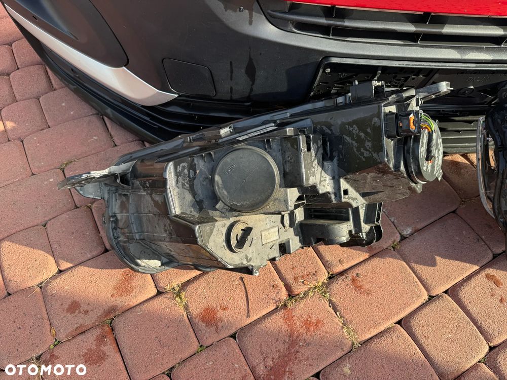 LAMPA REFLEKTOR LEWY PRAWY PEUGEOT RIFTER PARTNER IV 2018- KJF - 7
