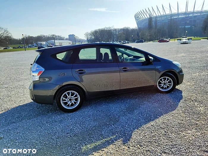 Toyota Prius+ - 14