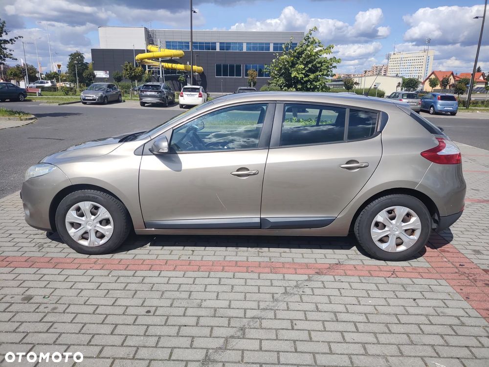Renault Megane 1.6 16V Authentique - 4