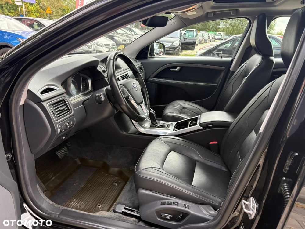 Volvo V70 D3 Geartronic Momentum - 24