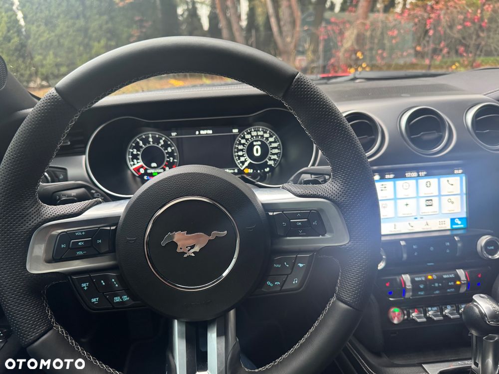Ford Mustang 5.0 V8 GT - 26