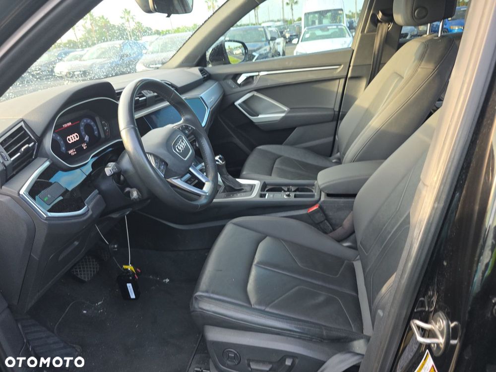 Audi Q3 - 11