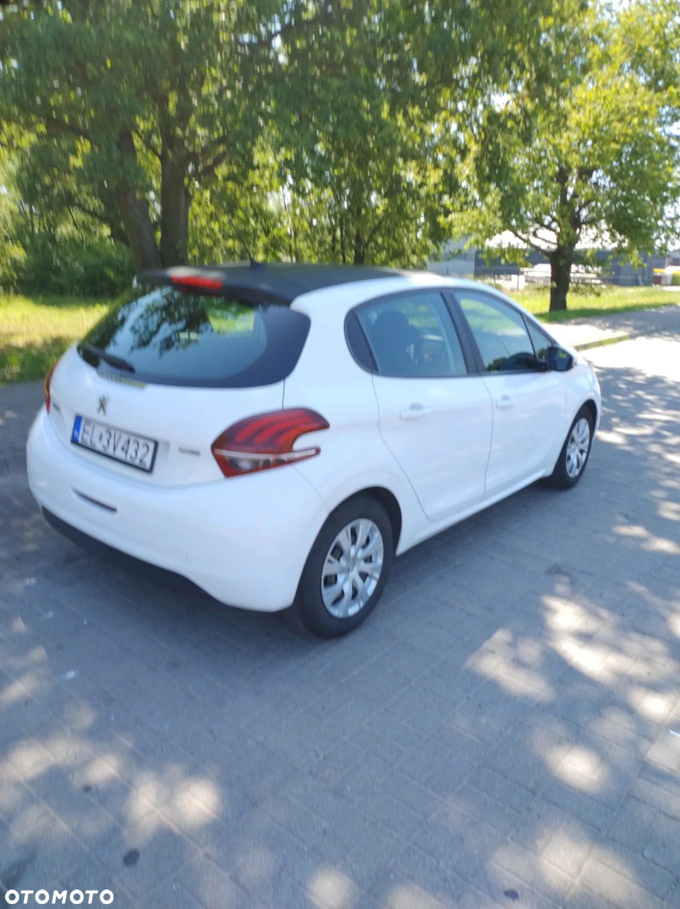 Peugeot 208 1.6 BlueHDi Active - 26