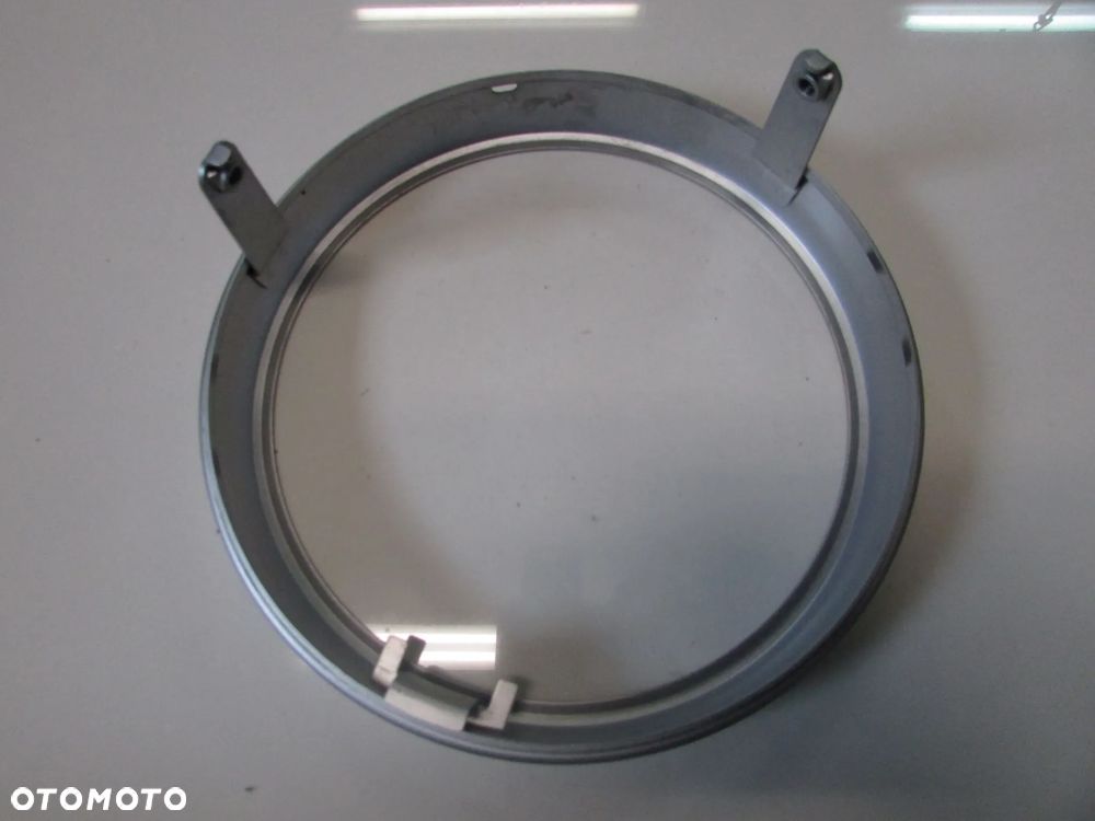 Triumph SPEED twin STREET TWIN 900 obejma ramka lampy - 2