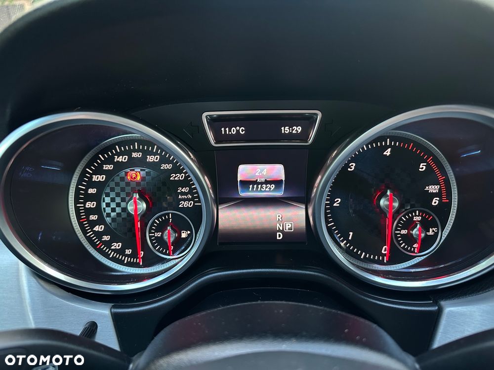Mercedes-Benz GLE - 15
