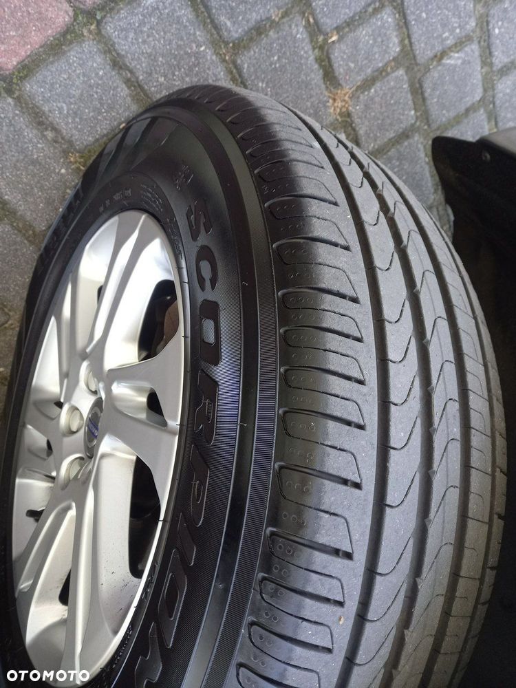 Volvo XC 60 D3 Geartronic Momentum - 10