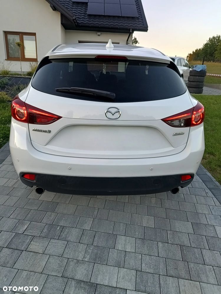 Mazda 3 - 8