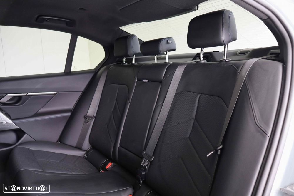 BMW i5 eDrive40 Pack Desportivo M - 55