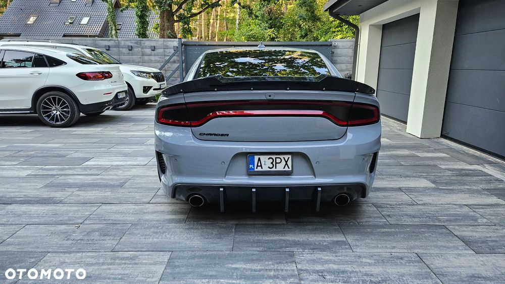 Dodge Charger 6.4 Scat Pack Widebody - 7