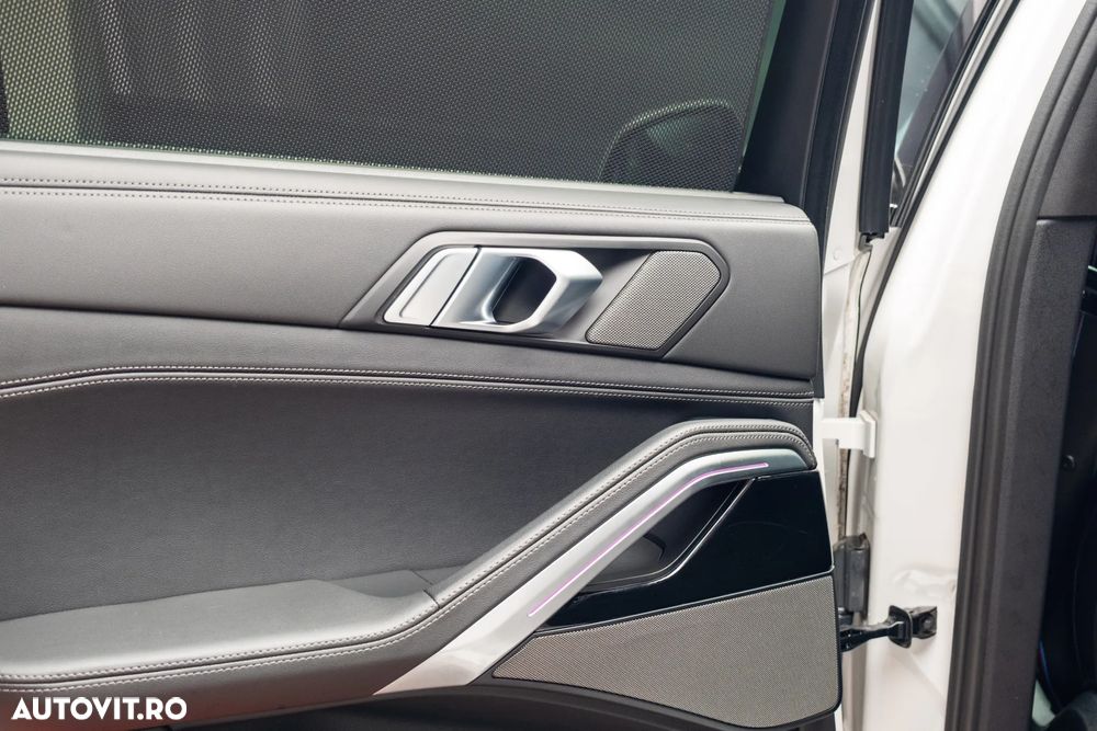 BMW X6 xDrive40i AT MHEV - 21