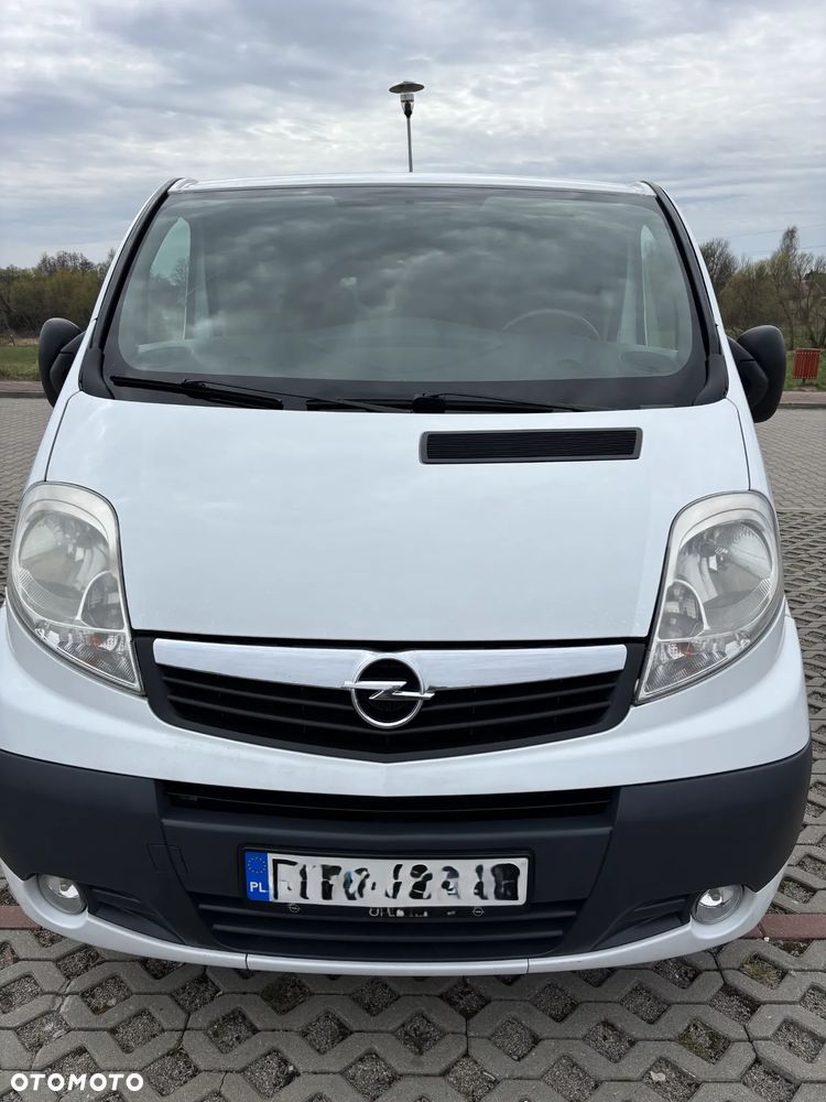 Opel Vivaro - 9