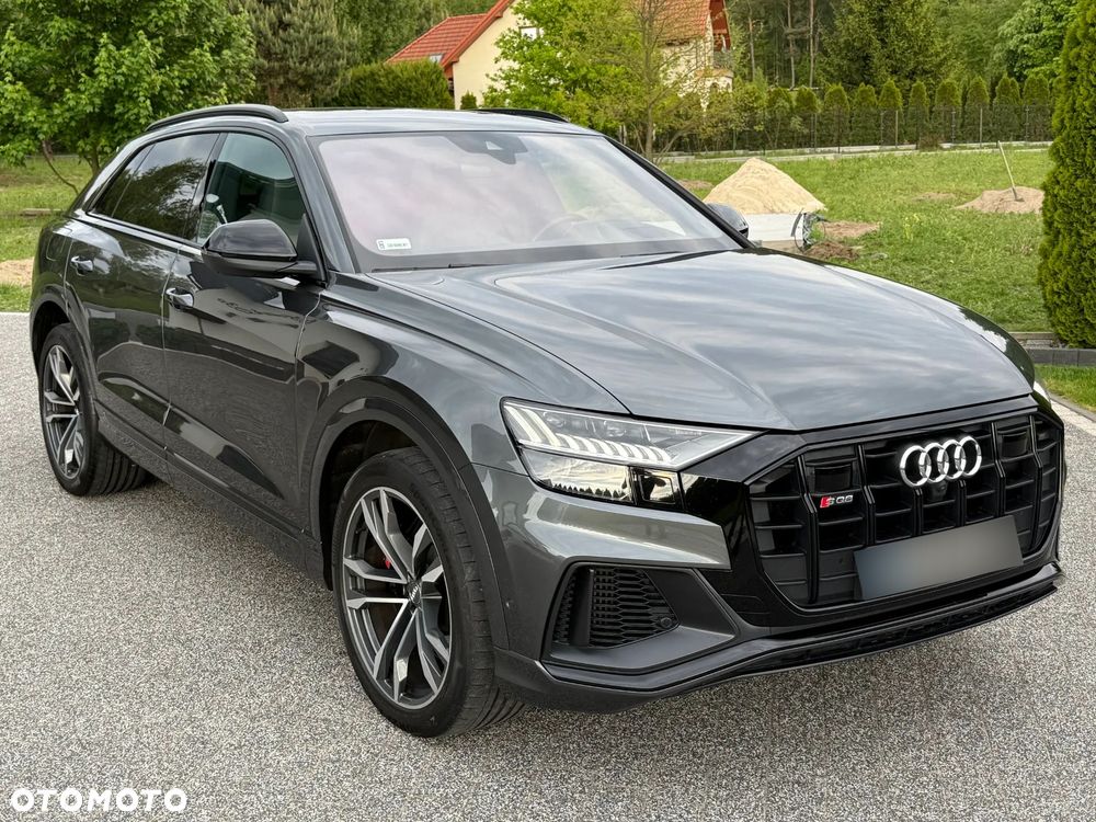 Audi SQ8 - 21