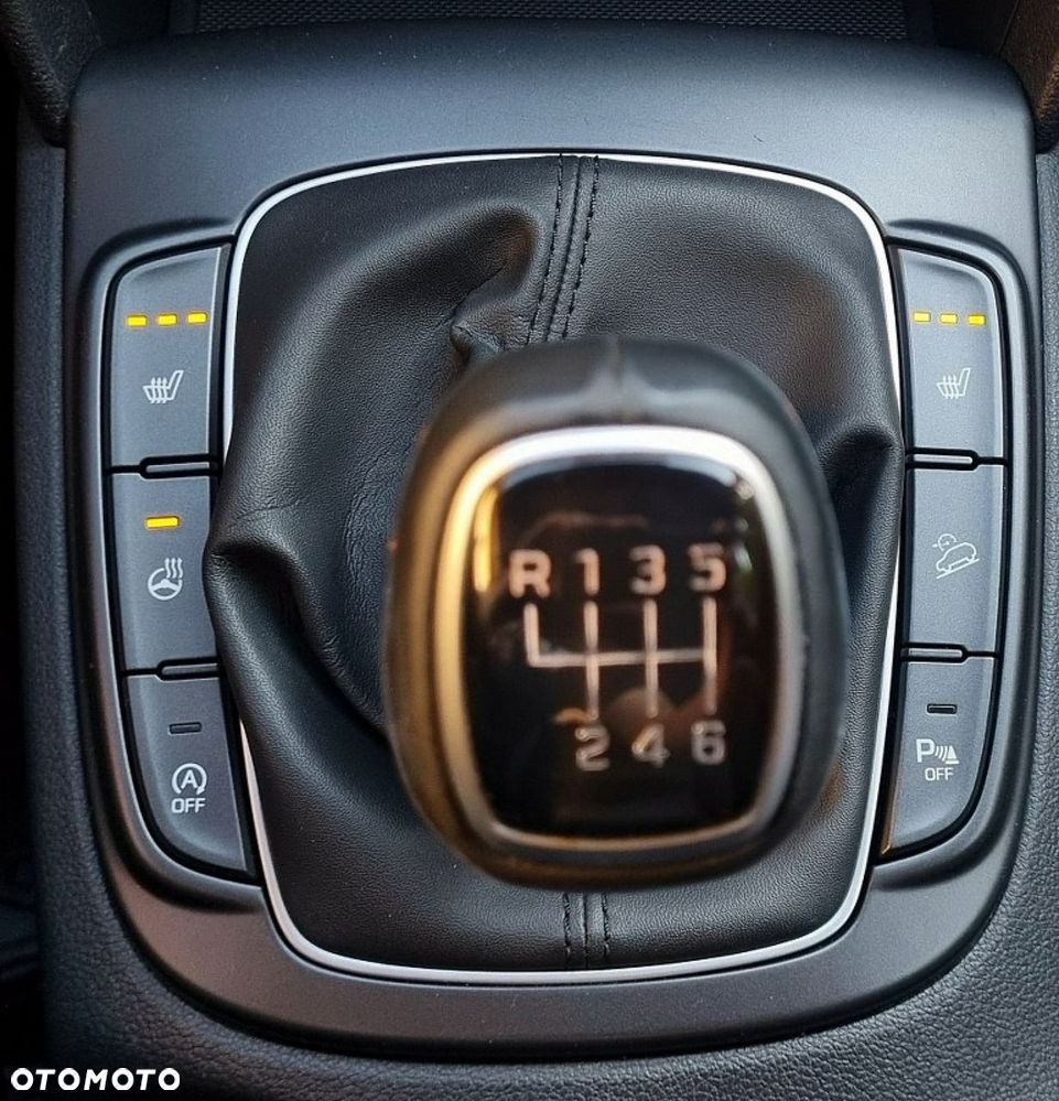 Hyundai Kona - 17