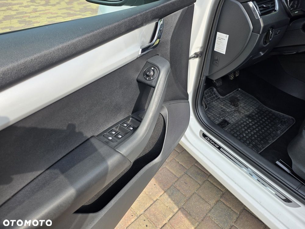 Skoda Octavia 1.6 TDI Active - 24