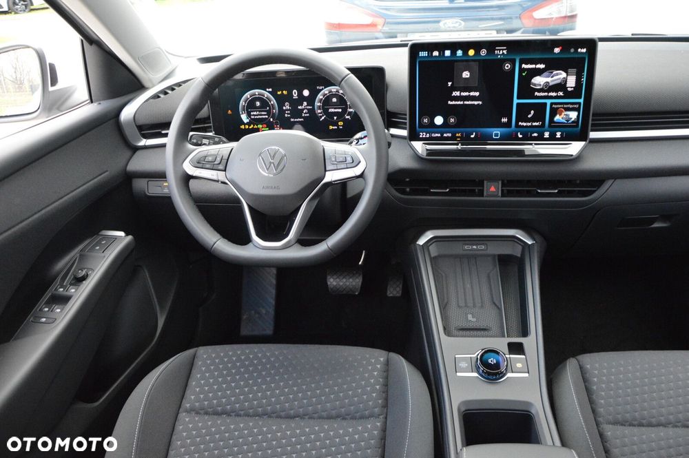 Volkswagen T-Roc - 19