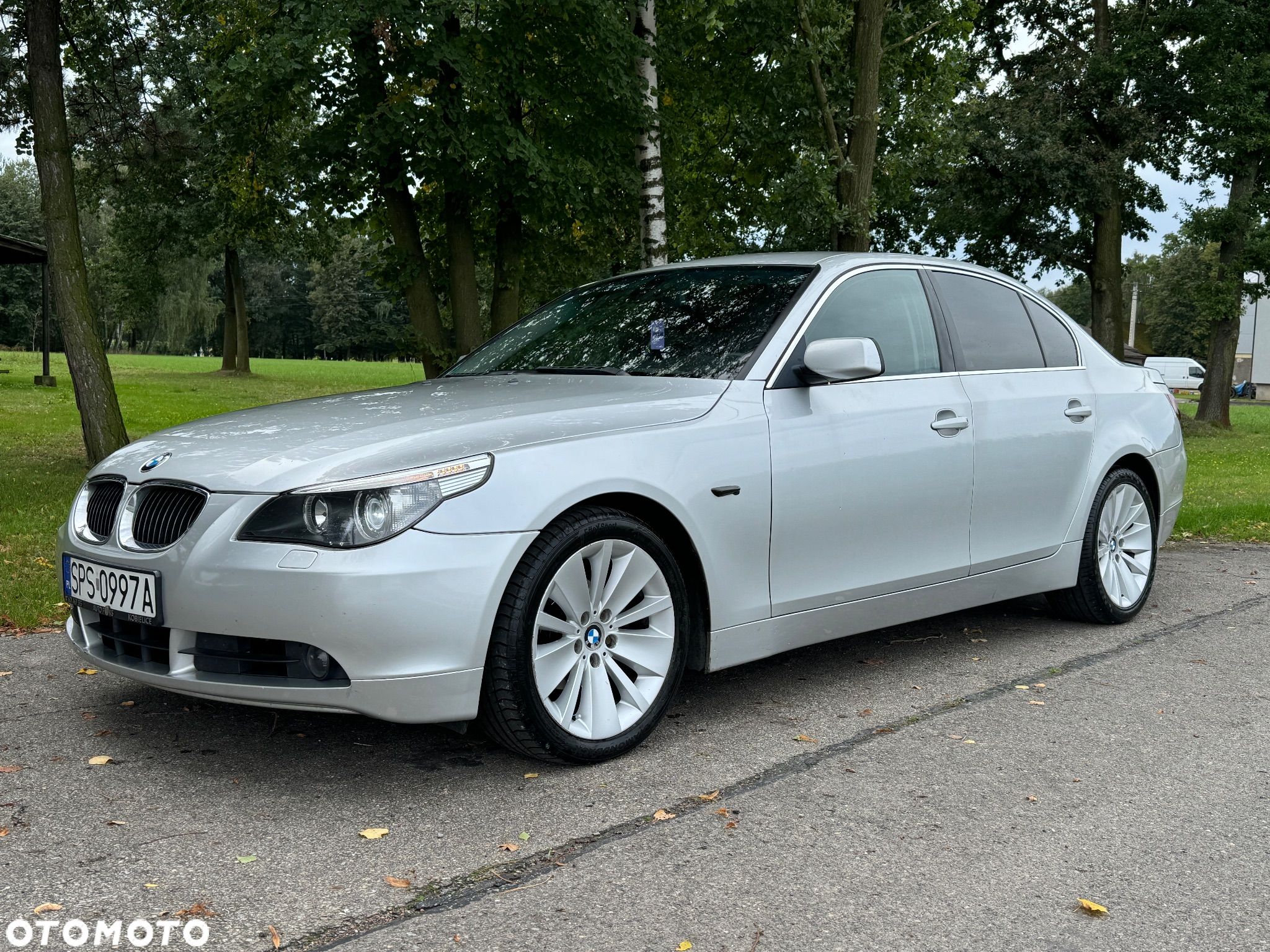 BMW Seria 5 520i - 1