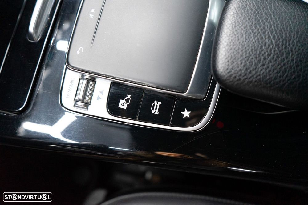 Mercedes-Benz CLA 180 d 7G-DCT AMG Line - 35