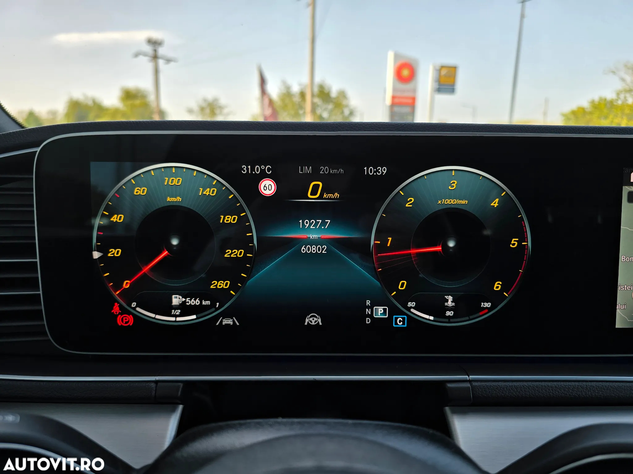 Mercedes-Benz GLE 300 d 4Matic 9G-TRONIC AMG Line - 27