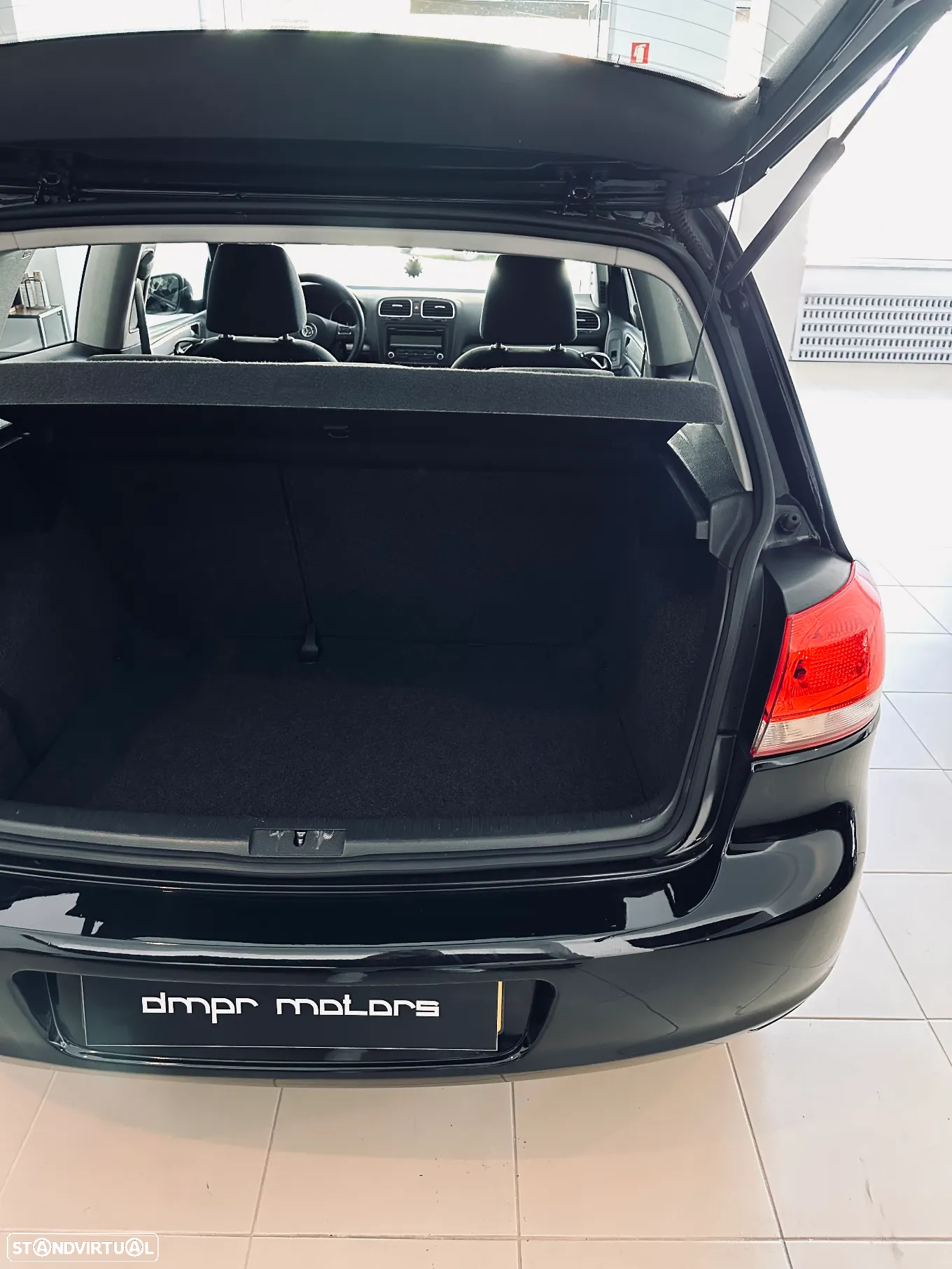 VW Golf 1.6 TDi Confortline - 8